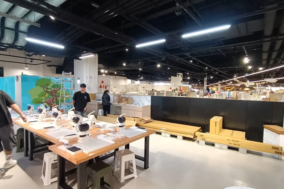 穎成室內裝修有限公司-台中室內裝修-彰化室內裝修-photo_南投市樹德半山夢工廠806櫃位新增燈具工程_3