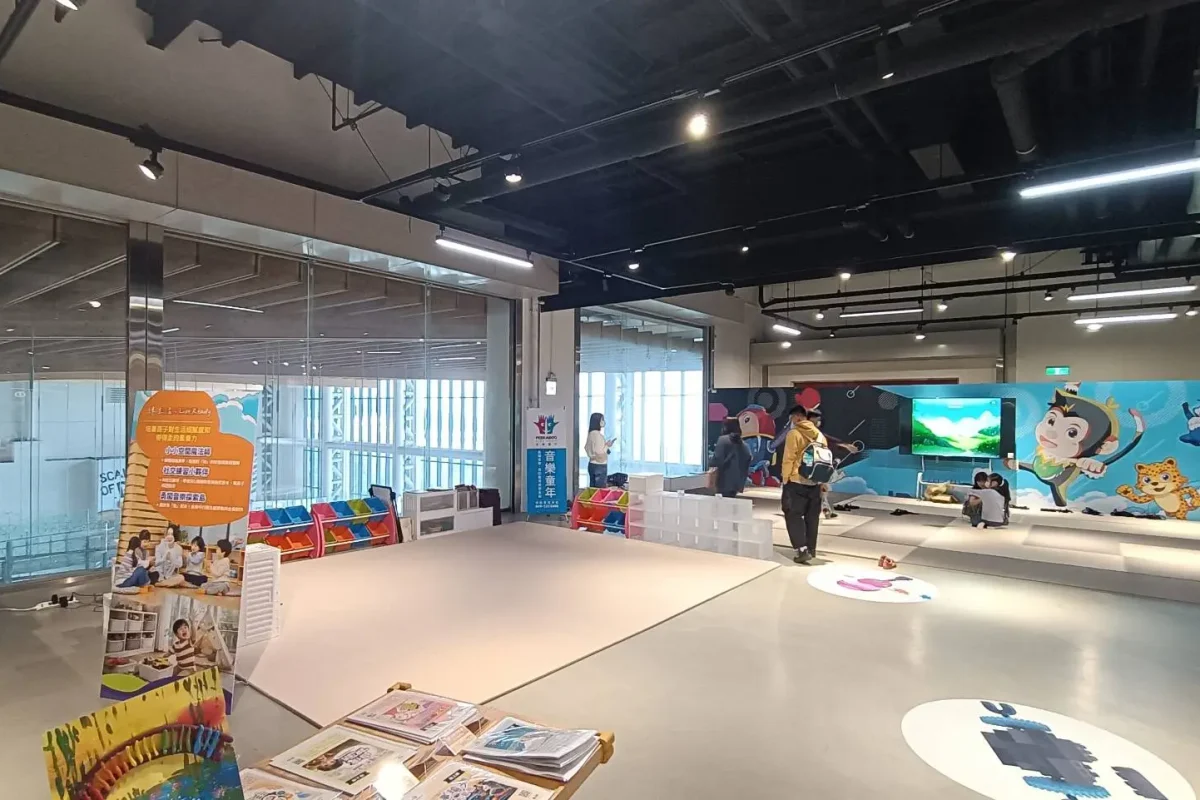 穎成室內裝修有限公司-台中室內裝修-彰化室內裝修-photo_南投市樹德半山夢工廠806櫃位新增燈具工程_4