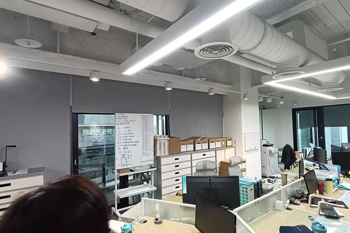 穎成照明設計有限公司-台中室內裝修-彰化室內裝修-南投室內裝修_水電工程_台中西屯區_儷寶化粧品公司_3