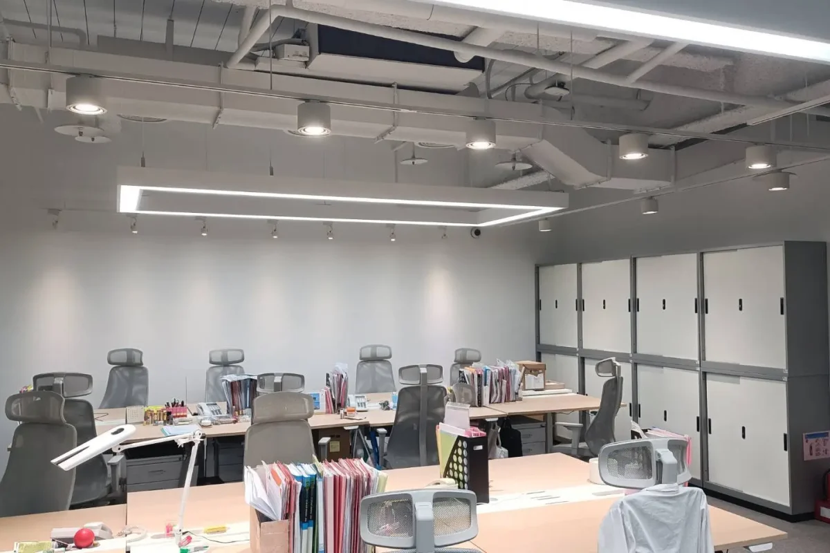 穎成照明設計有限公司-台中室內裝修-彰化室內裝修-南投室內裝修_水電工程_台中西屯區_儷寶化粧品公司_4