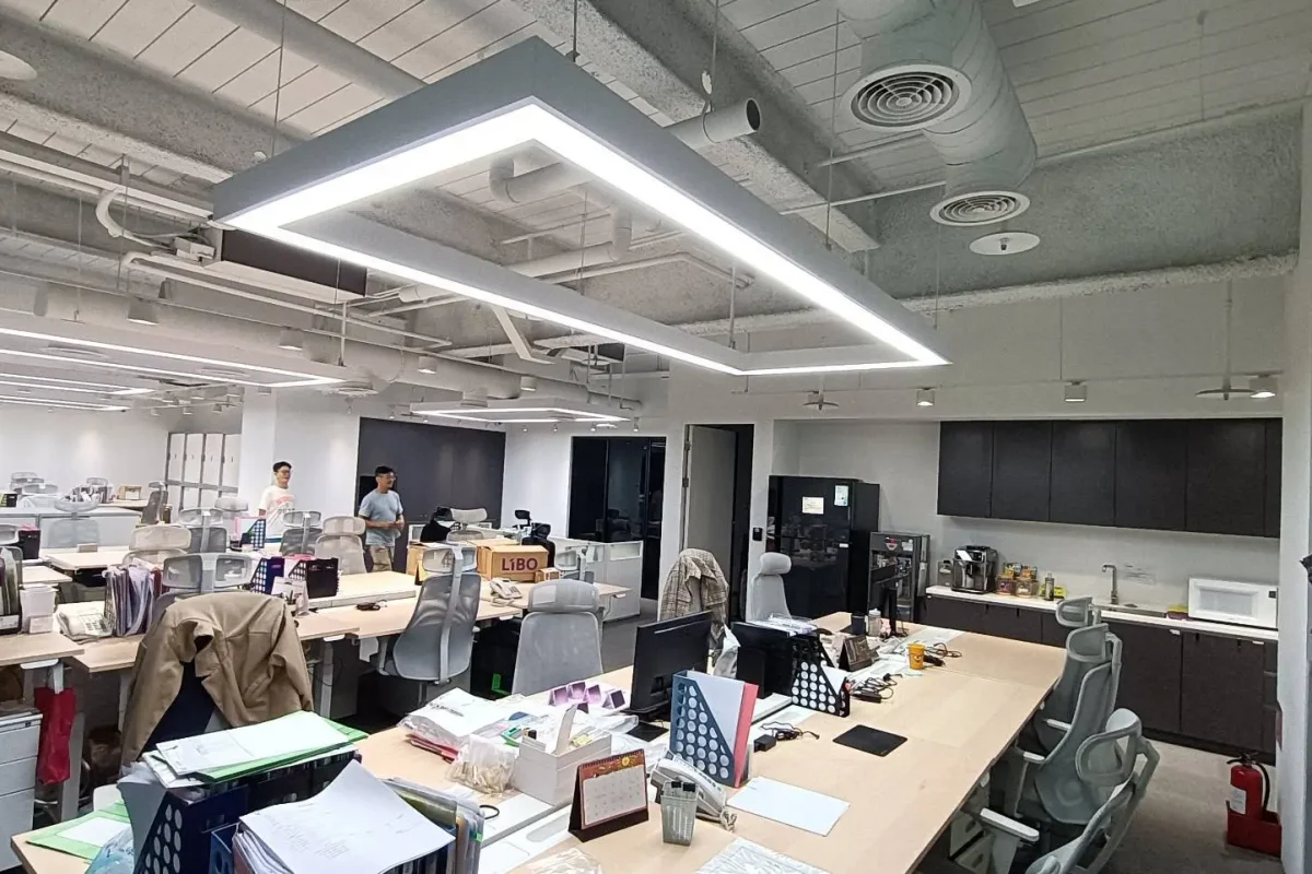 穎成照明設計有限公司-台中室內裝修-彰化室內裝修-南投室內裝修_水電工程_台中西屯區_儷寶化粧品公司_9